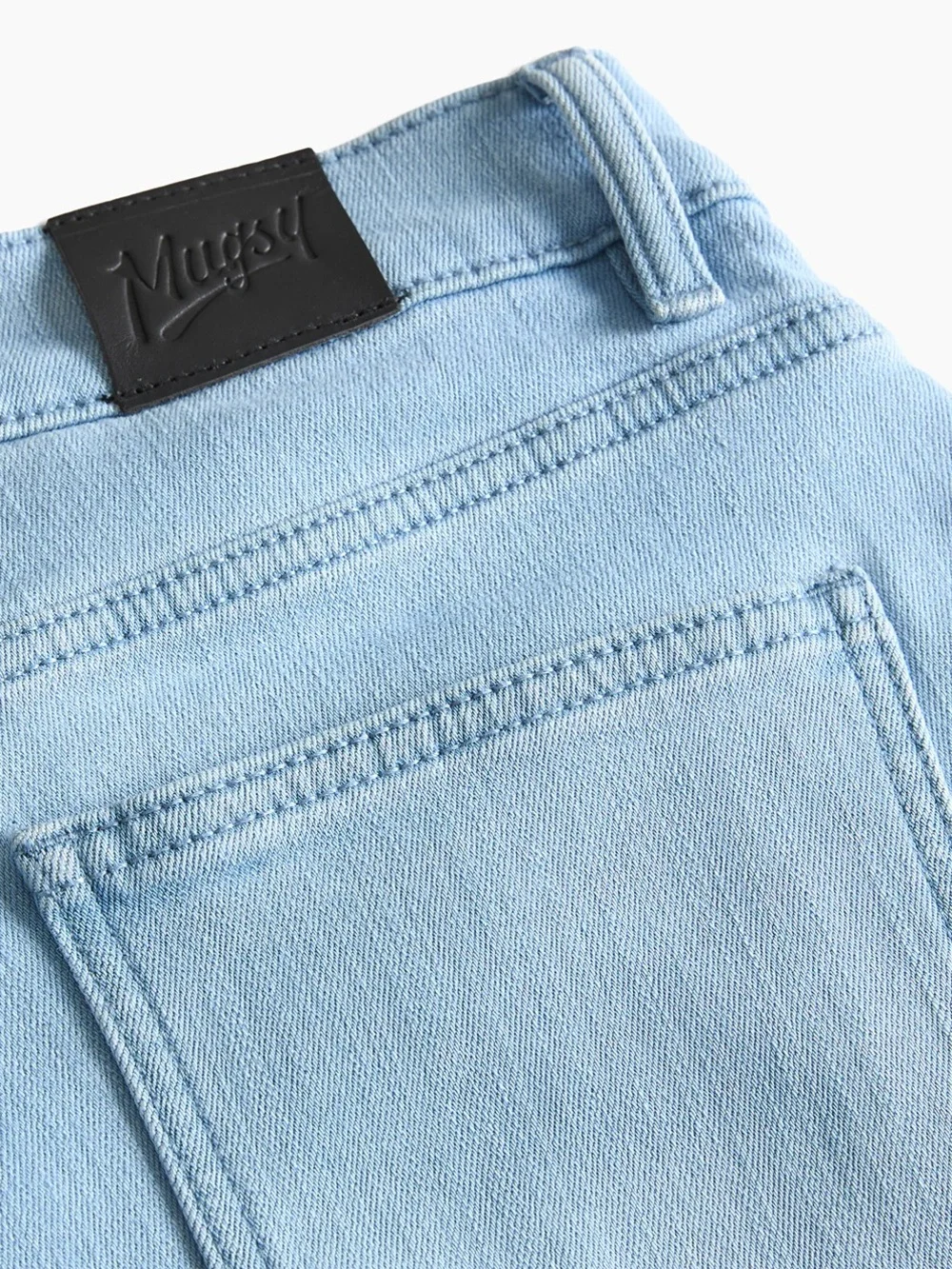Mugsy ‘Fridays’ Cashtech Men’s Stretch Denim - Casual Straight Fit (32x32) NWT